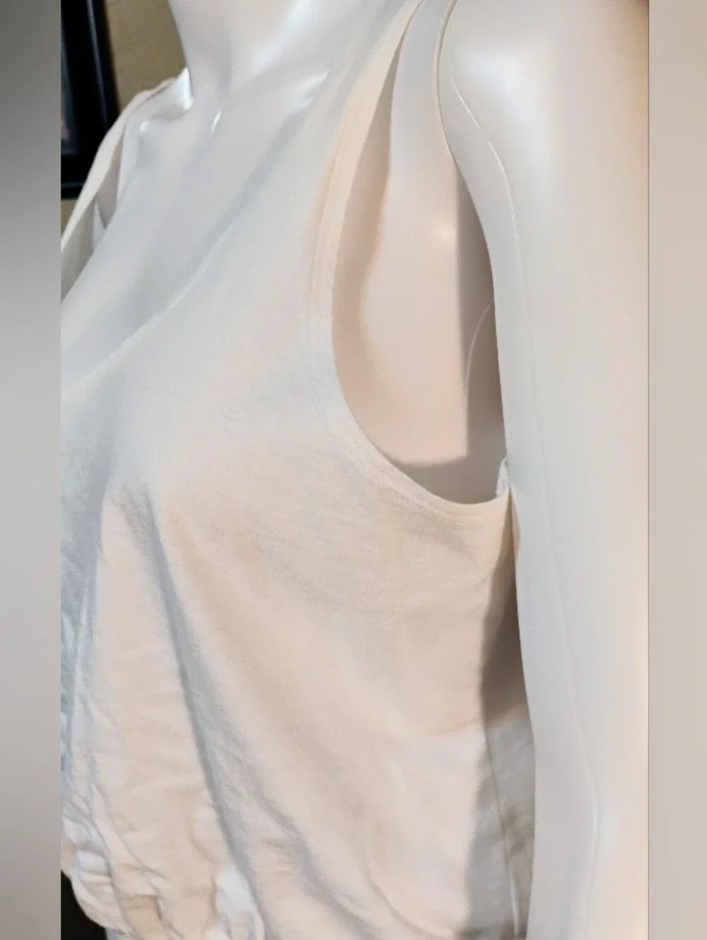 ALO Yoga scoop neck